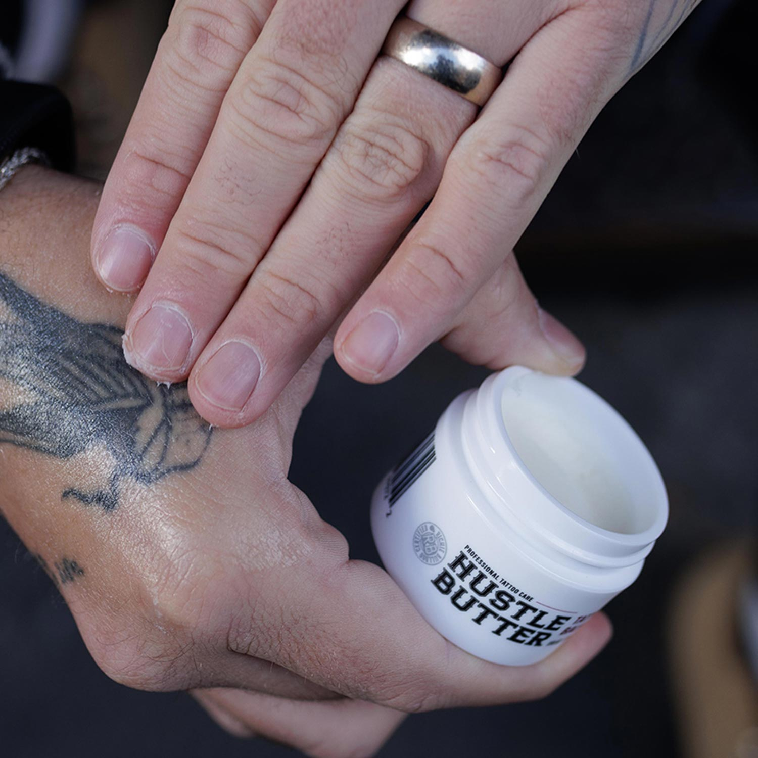 Product Image for Eftervård tatuering - Hustle Butter - 30 ml - Barbarella